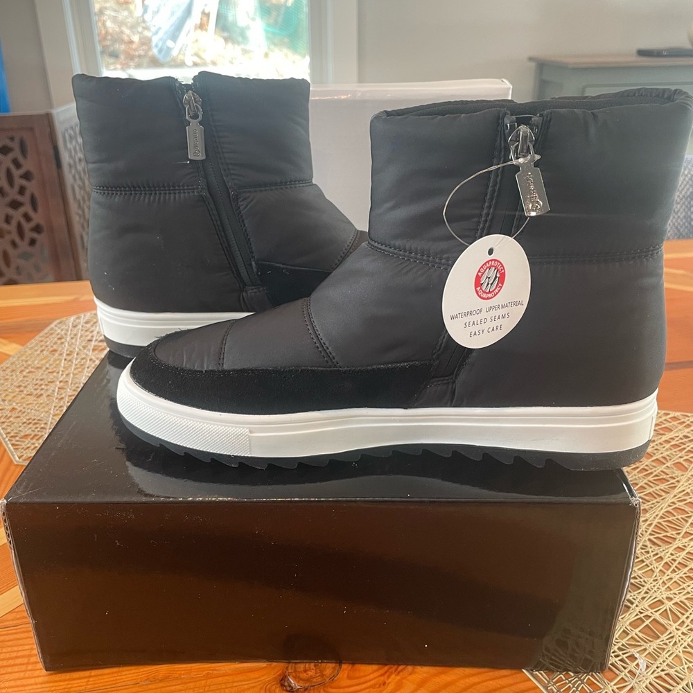 Blondo Samarie Waterproof Quilted Platform Boots - Size 10